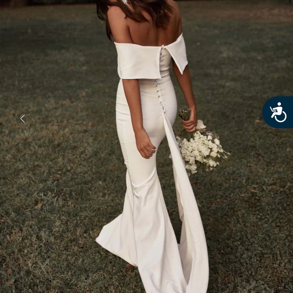 Grace Loves Lace White Off-Shoulder Sleeveless Wedding Gown